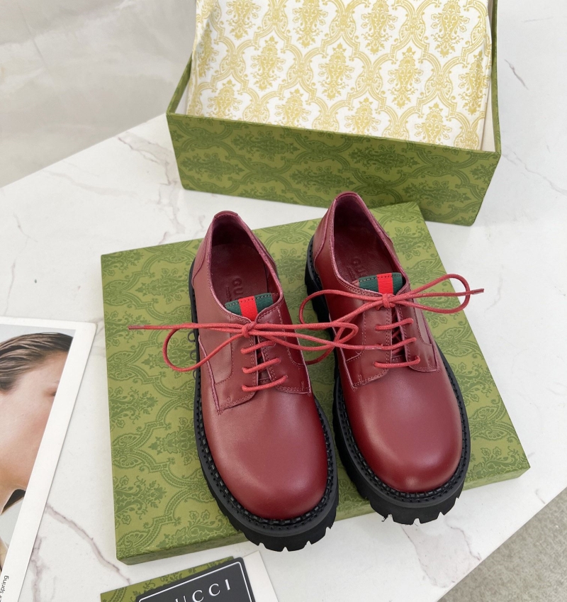 G*u*i casual shoes